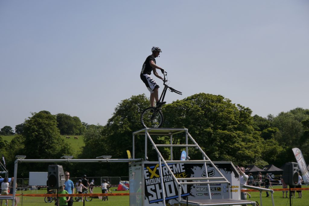 British Bouldering Championships 2013 at Cliffhanger Sheffield Live!