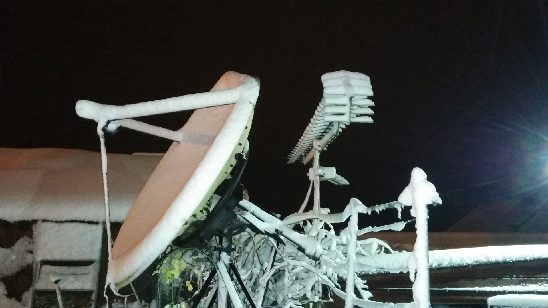 photographs			
					</div><!-- .entry-content -->
		
		<footer>
		
		
		
					
					</footer><!-- .entry-meta -->
	</article><!-- #post -->
				
											
				
		
<hr class=