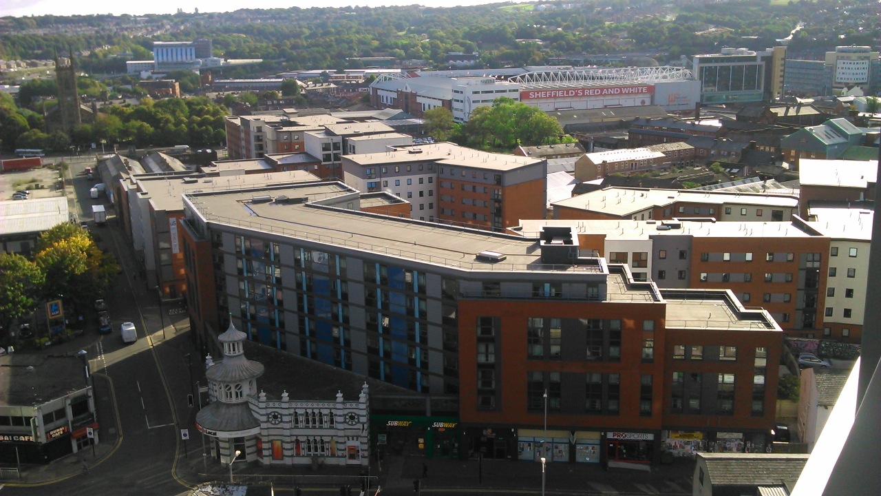 Cold, clear, sunny. – s t e v e Woan			
					</div><!-- .entry-content -->
		
		<footer>
		
		
		
					
					</footer><!-- .entry-meta -->
	</article><!-- #post -->
				
											
				
		
<hr class=