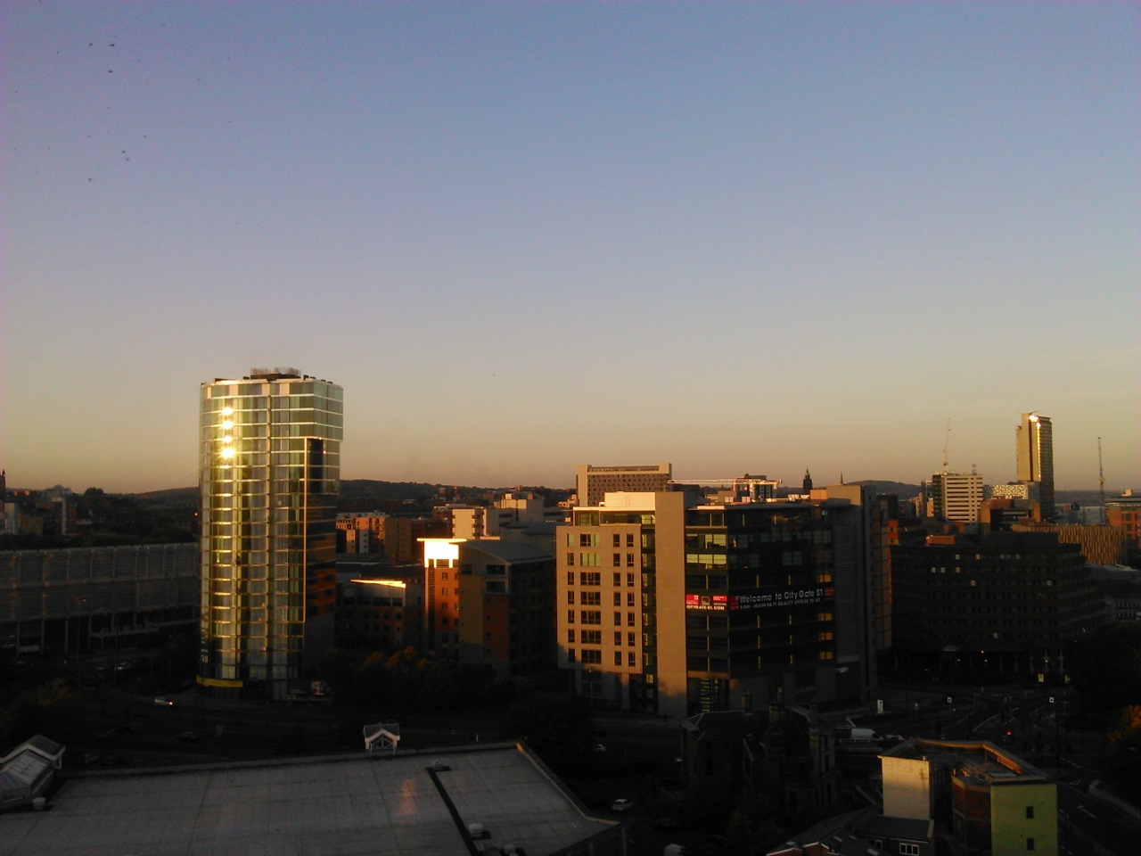 Sun dips – Steve Woan			
					</div><!-- .entry-content -->
		
		<footer>
		
		
		
					
					</footer><!-- .entry-meta -->
	</article><!-- #post -->
				
											
				
		
<hr class=