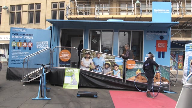 The ‘Know Your Risk’ bus parked up on Norfolk Row for Diabetes awareness