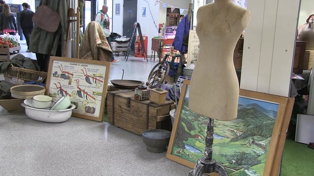 Pop-up antique shopping to boost Moor Market