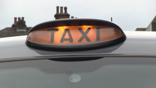 Sheffield taxi drivers rally against licence loophole