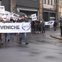 Dozens rally to save Niche Nightclub
