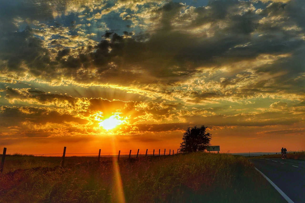 Fwd: Viewers pics			
					</div><!-- .entry-content -->
		
		<footer>
		
		
		
					
					</footer><!-- .entry-meta -->
	</article><!-- #post -->
				
											
				
		
<hr class=