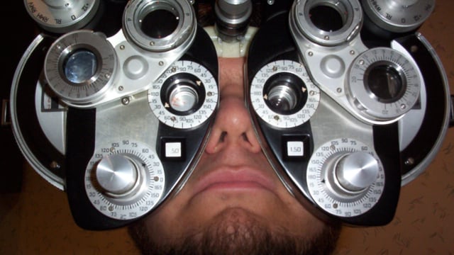 Drivers set to face on the spot eye tests