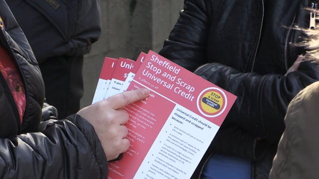 Petitioners call to end roll out of Universal Credit