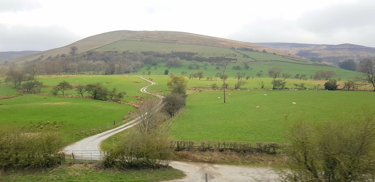 Fwd: Edale			
					</div><!-- .entry-content -->
		
		<footer>
		
		
		
					
					</footer><!-- .entry-meta -->
	</article><!-- #post -->
				
											
				
		
<hr class=