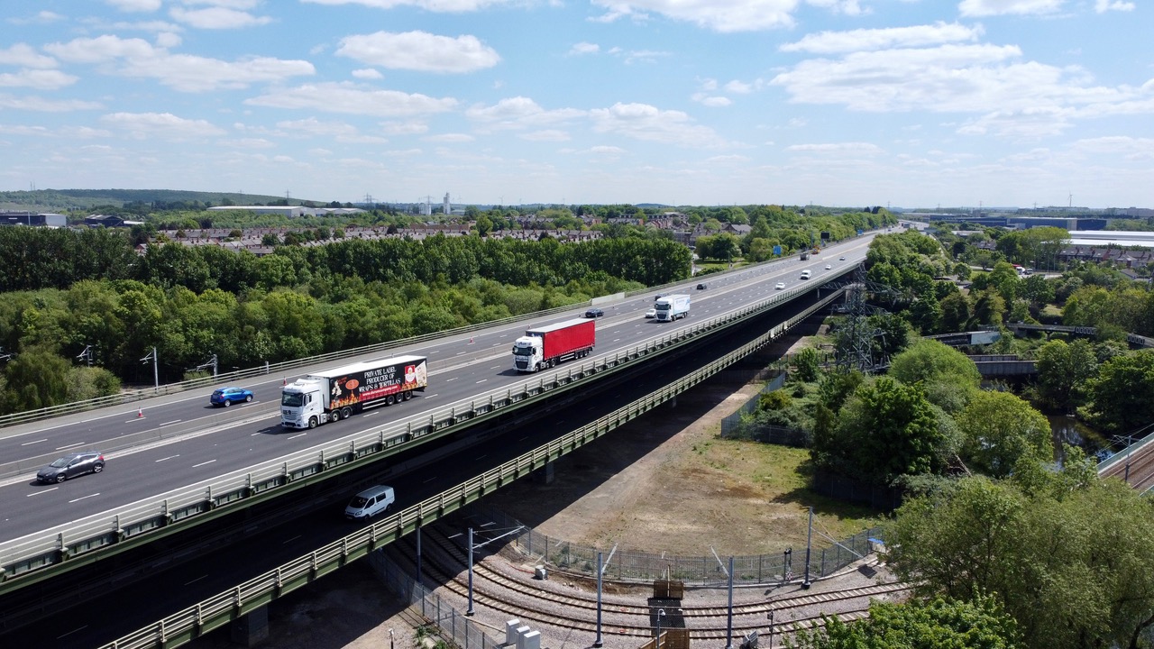 Fwd: Tinsley Viaduct Sheffield Today			
					</div><!-- .entry-content -->
		
		<footer>
		
		
		
					
					</footer><!-- .entry-meta -->
	</article><!-- #post -->
				
											
				
		
<hr class=