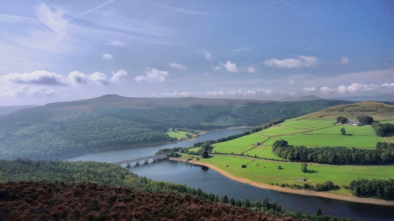 Fwd: Ashopton Viaduct Ladybower. Keith Bown			
					</div><!-- .entry-content -->
		
		<footer>
		
		
		
					
					</footer><!-- .entry-meta -->
	</article><!-- #post -->
				
											
				
		
<hr class=