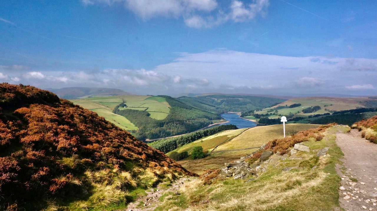 Fwd: Views over Ladybower Peak District. Keith Bown			
					</div><!-- .entry-content -->
		
		<footer>
		
		
		
					
					</footer><!-- .entry-meta -->
	</article><!-- #post -->
				
											
				
		
<hr class=