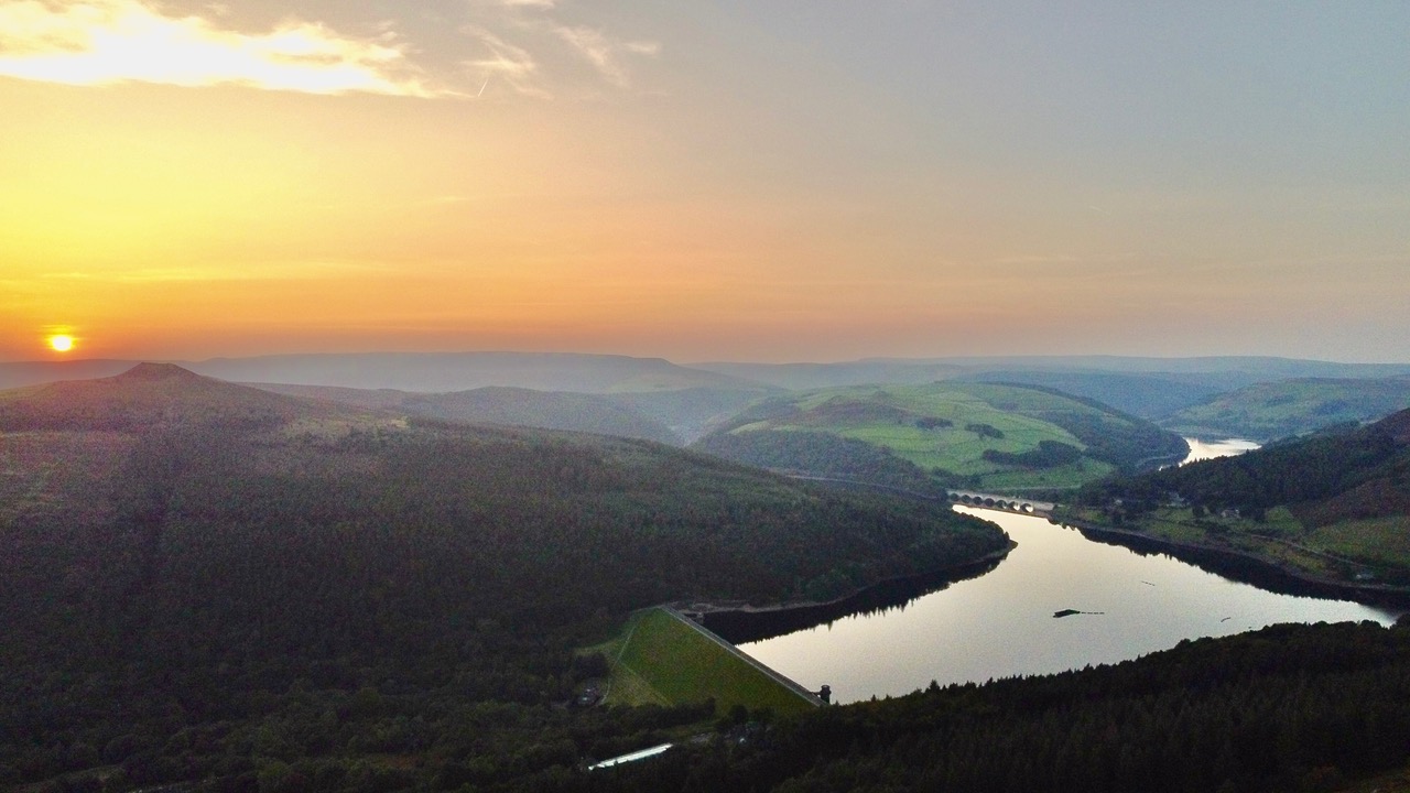 Fwd: Sunsets over Ladybower Reservoir. Keith Bown			
					</div><!-- .entry-content -->
		
		<footer>
		
		
		
					
					</footer><!-- .entry-meta -->
	</article><!-- #post -->
				
											
				
		
<hr class=