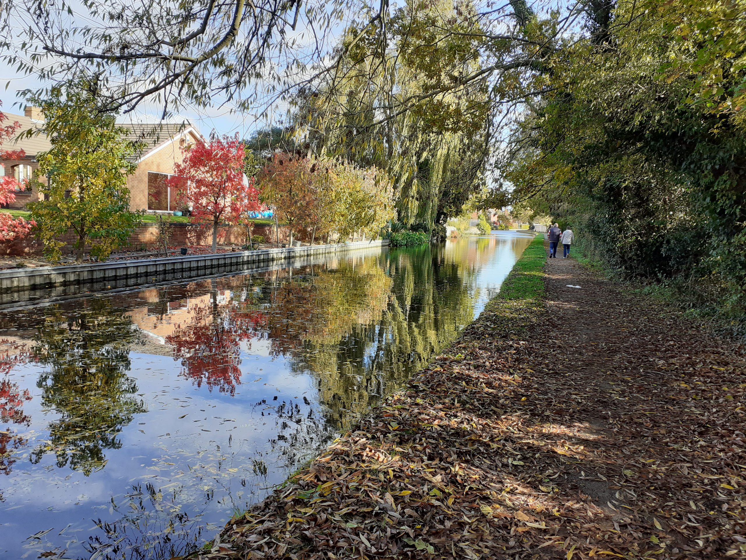 Fwd: Worksop canal in Oct by Gullface London			
					</div><!-- .entry-content -->
		
		<footer>
		
		
		
					
					</footer><!-- .entry-meta -->
	</article><!-- #post -->
				
											
				
		
<hr class=