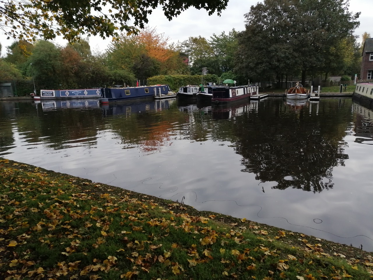 Fwd: Tinsley canal by Stuart spooner			
					</div><!-- .entry-content -->
		
		<footer>
		
		
		
					
					</footer><!-- .entry-meta -->
	</article><!-- #post -->
				
											
				
		
<hr class=