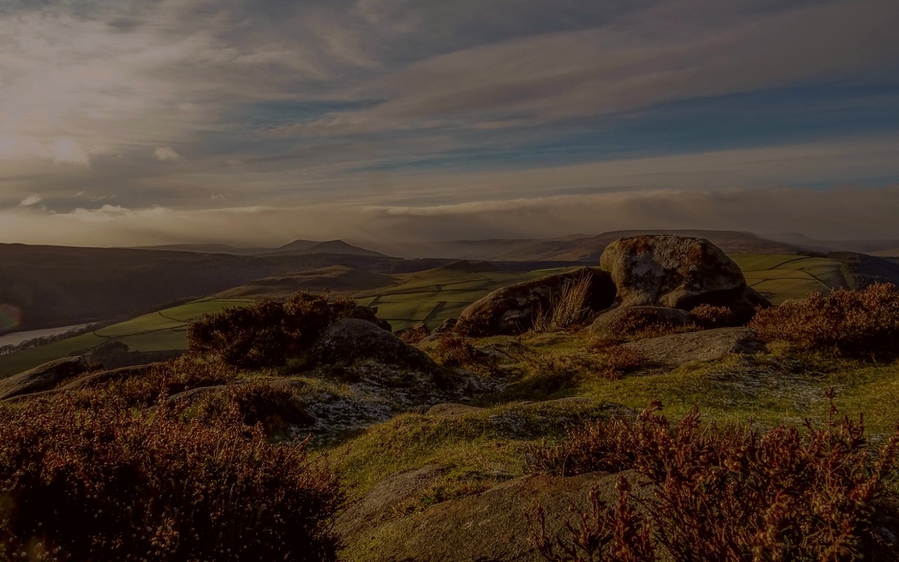 Fwd: View to Misty Mam Tor by Protrekker			
					</div><!-- .entry-content -->
		
		<footer>
		
		
		
					
					</footer><!-- .entry-meta -->
	</article><!-- #post -->
				
											
				
		
<hr class=