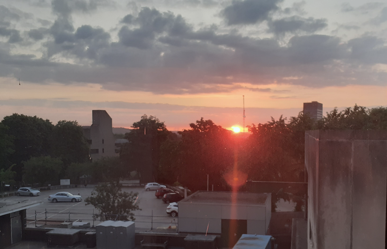 Fwd: Photograph by J Booth. Sunrise at Weston Park Hospital			
					</div><!-- .entry-content -->
		
		<footer>
		
		
		
					
					</footer><!-- .entry-meta -->
	</article><!-- #post -->
				
											
				
		
<hr class=