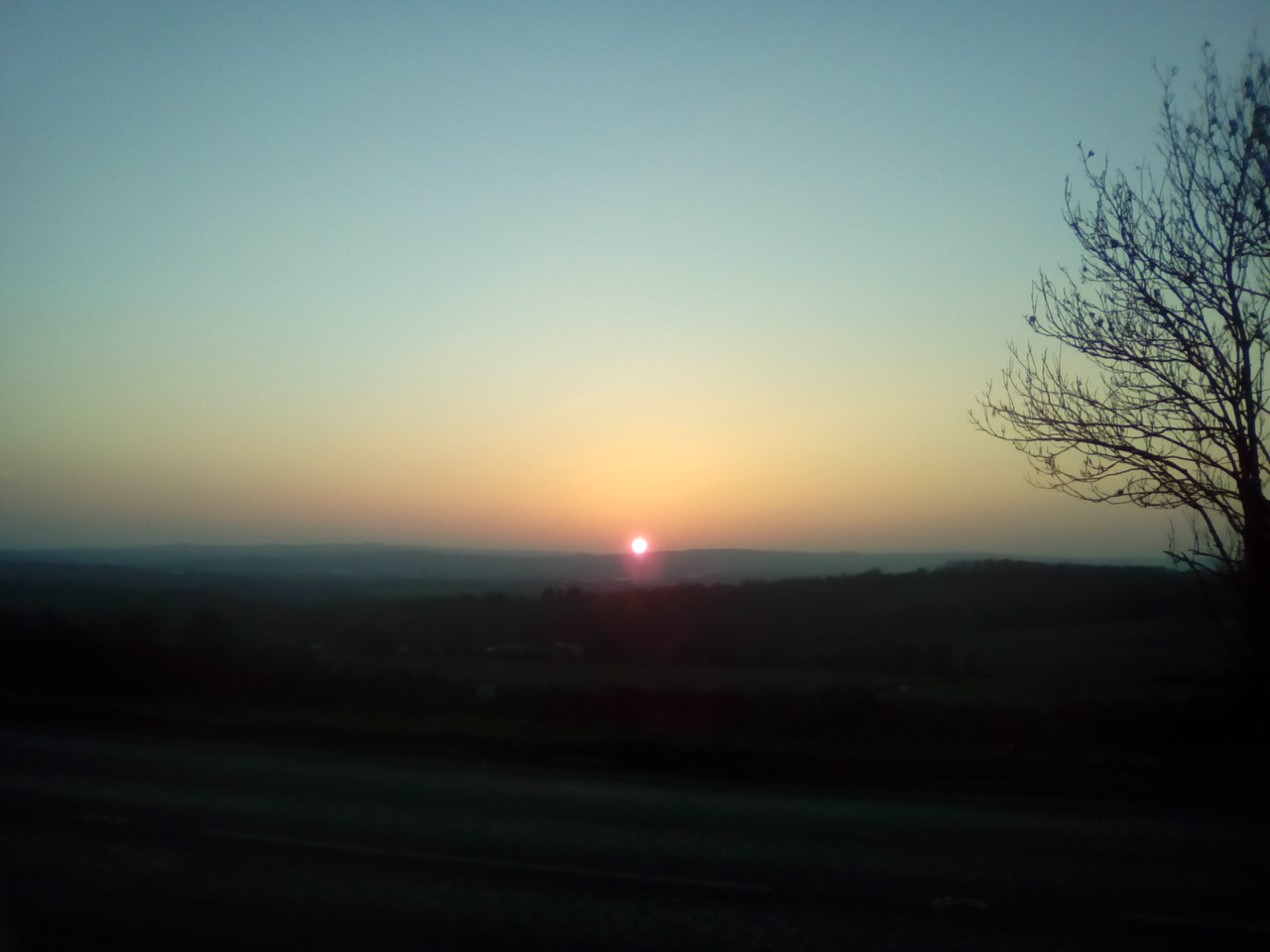 Fwd: Sunset over sheff, photograph by Jonah.			
					</div><!-- .entry-content -->
		
		<footer>
		
		
		
					
					</footer><!-- .entry-meta -->
	</article><!-- #post -->
				
											
				
		
<hr class=