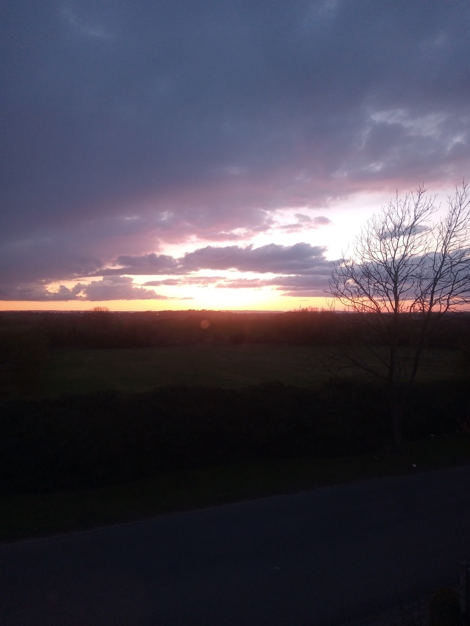 Fwd: Photograph by MFH, Sheffield from North Anston			
					</div><!-- .entry-content -->
		
		<footer>
		
		
		
					
					</footer><!-- .entry-meta -->
	</article><!-- #post -->
				
											
				
		
<hr class=
