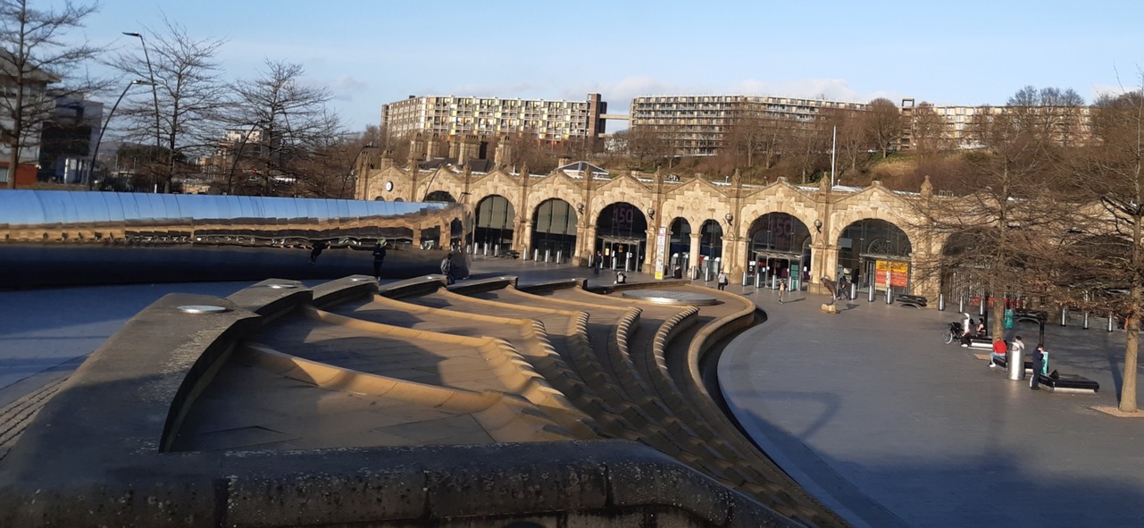 Fwd: Sheffield train station			
					</div><!-- .entry-content -->
		
		<footer>
		
		
		
					
					</footer><!-- .entry-meta -->
	</article><!-- #post -->
				
											
				
		
<hr class=