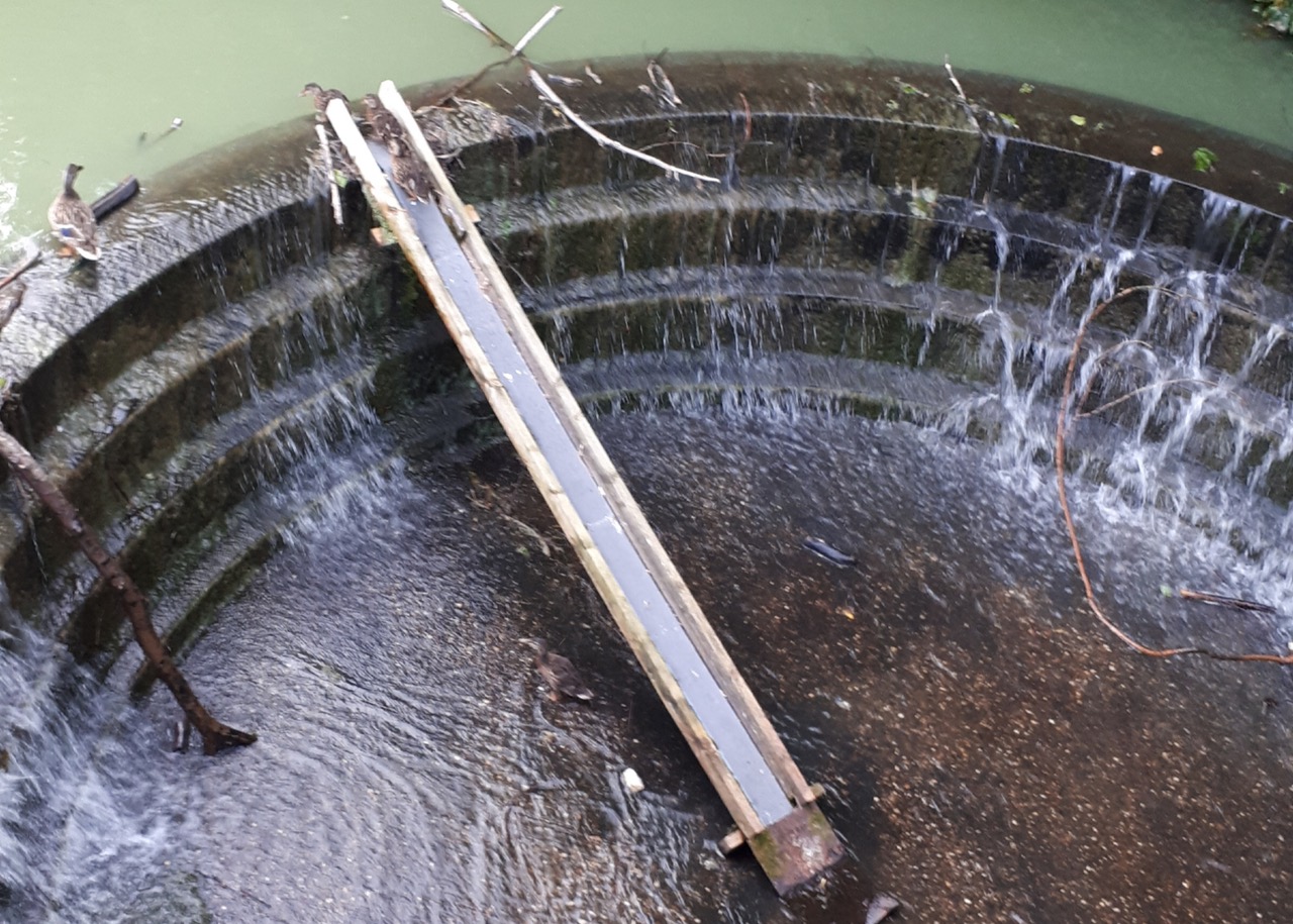 Fwd: Photograph by James Marples, Linacre Reservoir			
					</div><!-- .entry-content -->
		
		<footer>
		
		
		
					
					</footer><!-- .entry-meta -->
	</article><!-- #post -->
				
											
				
		
<hr class=