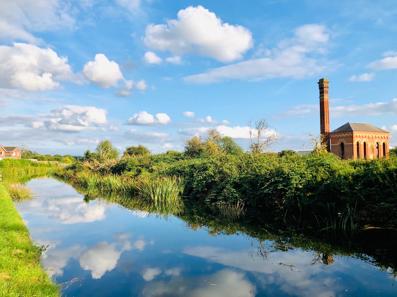 Fwd: Chesterfield Canal Worksop. Keith Bown			
					</div><!-- .entry-content -->
		
		<footer>
		
		
		
					
					</footer><!-- .entry-meta -->
	</article><!-- #post -->
				
											
				
		
<hr class=