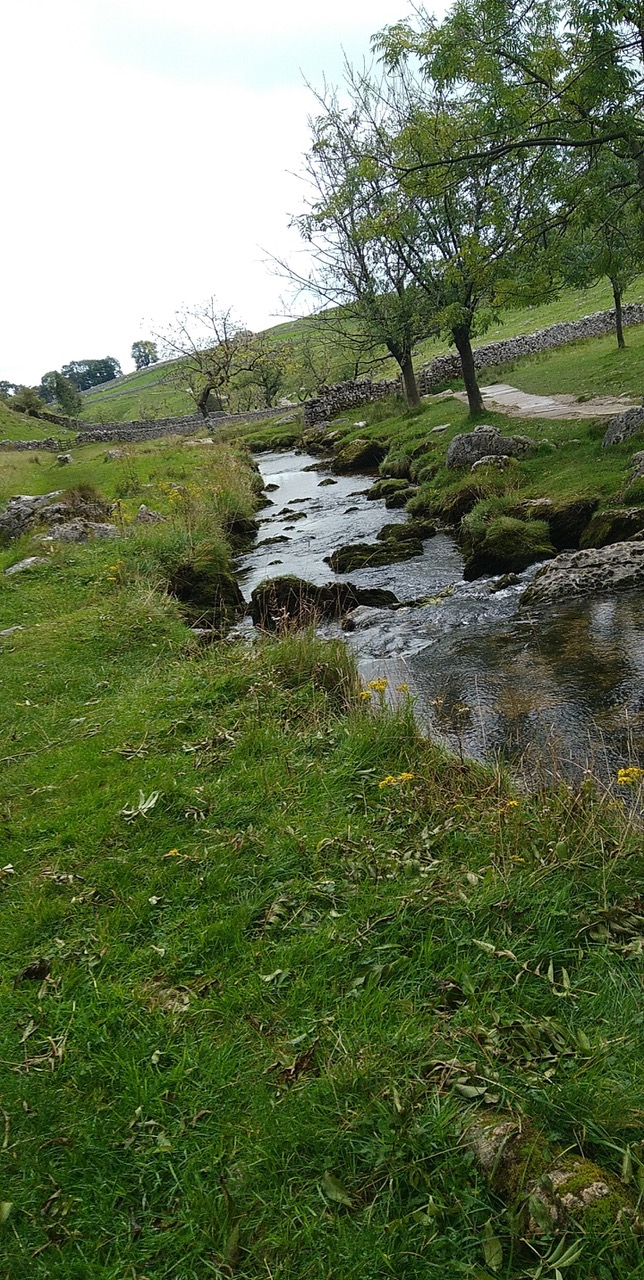 Fwd: Millie Palmer – Malham			
					</div><!-- .entry-content -->
		
		<footer>
		
		
		
					
					</footer><!-- .entry-meta -->
	</article><!-- #post -->
				
											
				
		
<hr class=