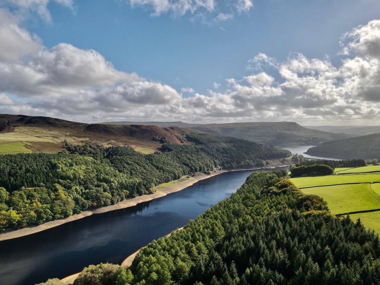 Fwd: Ladybower Reservoir Peak District. Keith Bown			
					</div><!-- .entry-content -->
		
		<footer>
		
		
		
					
					</footer><!-- .entry-meta -->
	</article><!-- #post -->
				
											
				
		
<hr class=