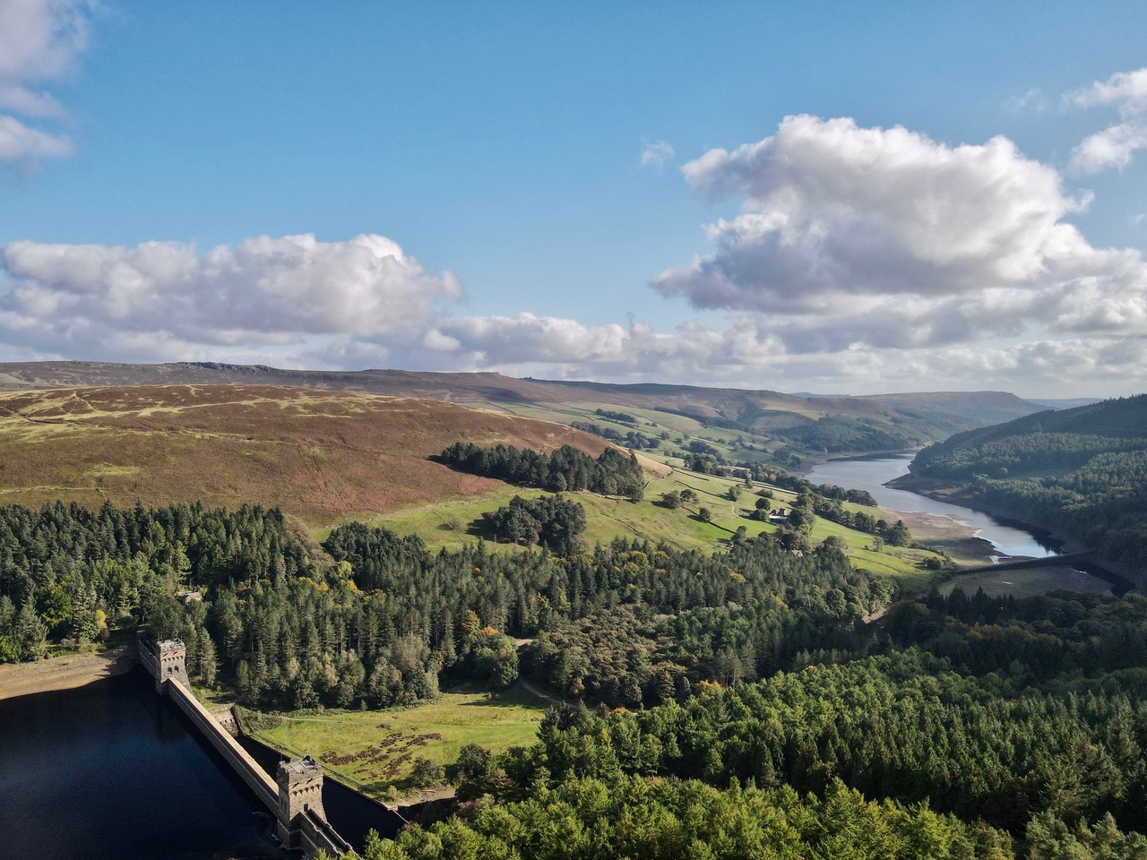 Fwd: Ladybower Reservoir and Derwent Dam Peak District. Keith Bown			
					</div><!-- .entry-content -->
		
		<footer>
		
		
		
					
					</footer><!-- .entry-meta -->
	</article><!-- #post -->
				
											
				
		
<hr class=