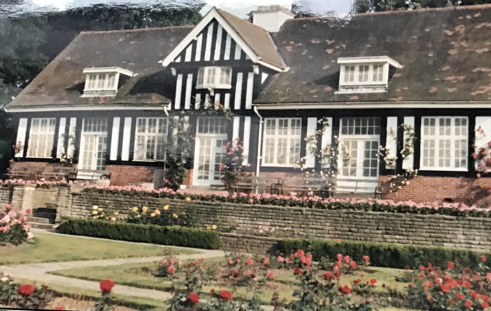 G. Smith, Graves Park Rose Garden and Cafe			
					</div><!-- .entry-content -->
		
		<footer>
		
		
		
					
						
			

<div id=