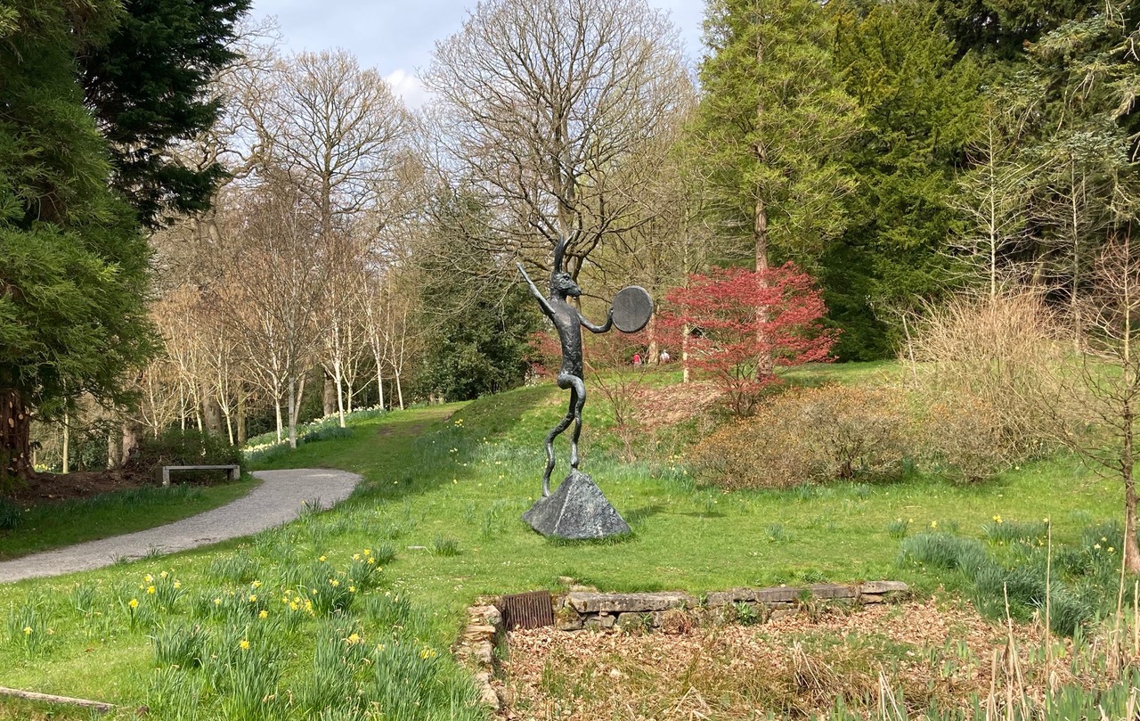 Chatsworth			
					</div><!-- .entry-content -->
		
		<footer>
		
		
		
					
					</footer><!-- .entry-meta -->
	</article><!-- #post -->
				
											
				
		
<hr class=