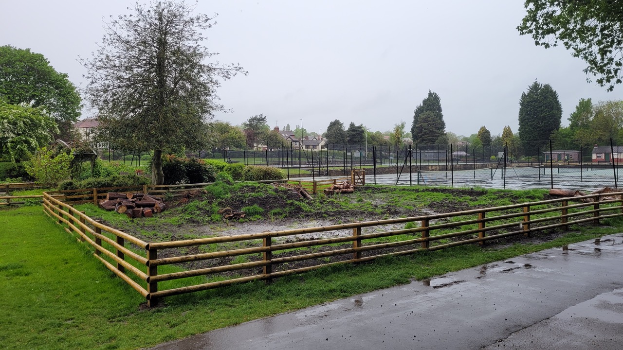 Fwd: Greg Howarth Millhouses Pk Sensory Garden			
					</div><!-- .entry-content -->
		
		<footer>
		
		
		
					
					</footer><!-- .entry-meta -->
	</article><!-- #post -->
				
											
				
		
<hr class=