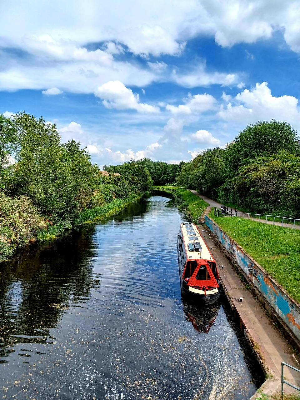 Fwd: Holmes lock, Rotherham by Mark Winter			
					</div><!-- .entry-content -->
		
		<footer>
		
		
		
					
					</footer><!-- .entry-meta -->
	</article><!-- #post -->
				
											
				
		
<hr class=