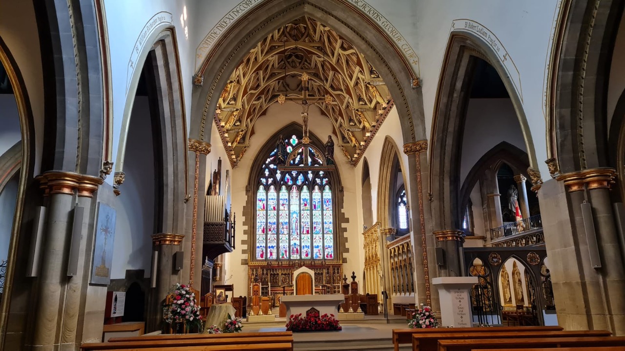 Fwd: Greg Howarth interior St Marie’s Norfolk Row			
					</div><!-- .entry-content -->
		
		<footer>
		
		
		
					
					</footer><!-- .entry-meta -->
	</article><!-- #post -->
				
											
				
		
<hr class=