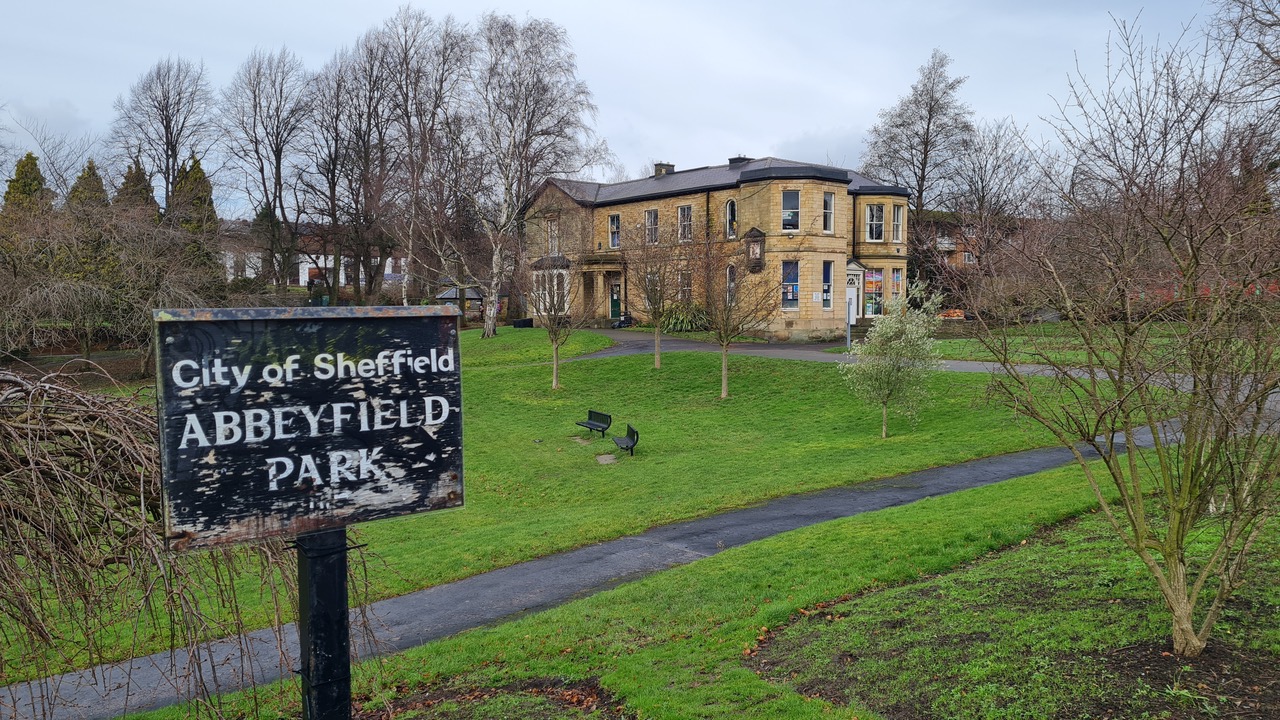 Fwd: Greg Howarth Abbey field Park S4			
					</div><!-- .entry-content -->
		
		<footer>
		
		
		
					
					</footer><!-- .entry-meta -->
	</article><!-- #post -->
				
											
				
		
<hr class=