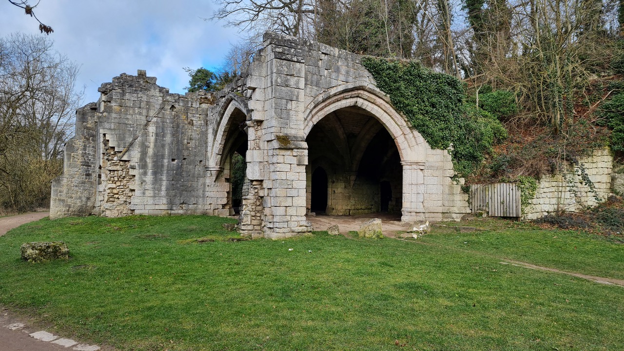 Fwd: Greg Howarth Roche Abbey Gatehouse			
					</div><!-- .entry-content -->
		
		<footer>
		
		
		
					
					</footer><!-- .entry-meta -->
	</article><!-- #post -->
				
											
				
		
<hr class=
