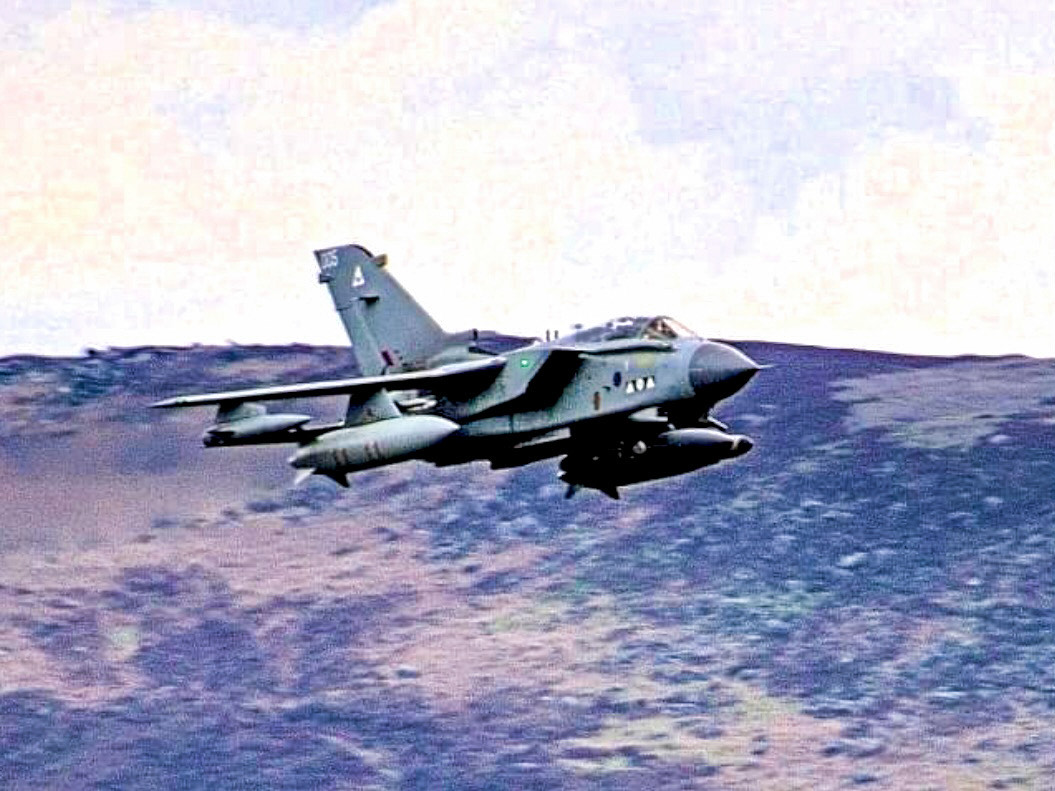 Fwd: Tornado GR.4 Ladybower Reservoir. Keith Bown			
					</div><!-- .entry-content -->
		
		<footer>
		
		
		
					
					</footer><!-- .entry-meta -->
	</article><!-- #post -->
				
											
				
		
<hr class=