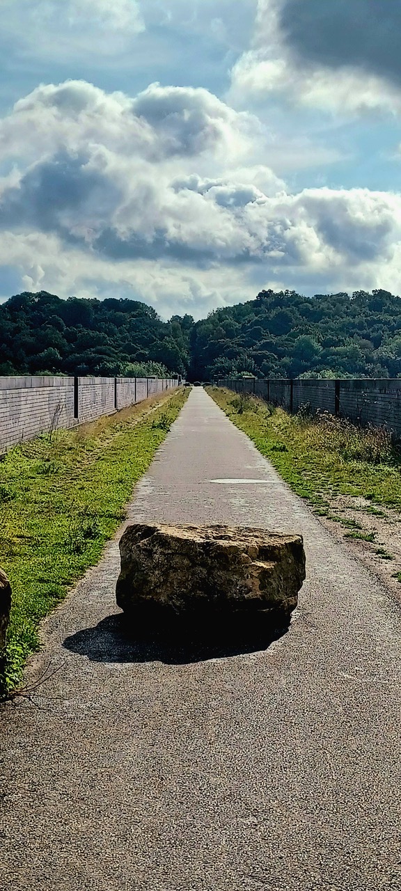 Fwd: By Markius Maximus- Conisbrough Viaduct			
					</div><!-- .entry-content -->
		
		<footer>
		
		
		
					
					</footer><!-- .entry-meta -->
	</article><!-- #post -->
				
											
				
		
<hr class=