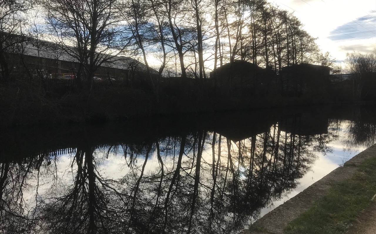 Fwd: Chris – Canal near Meadowhall			
					</div><!-- .entry-content -->
		
		<footer>
		
		
		
					
					</footer><!-- .entry-meta -->
	</article><!-- #post -->
				
											
				
		
<hr class=