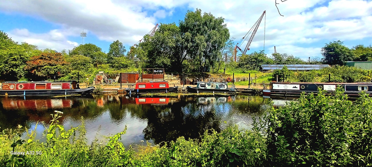 Fwd: By Markius Maximus – Marina at Iccles lock.			
					</div><!-- .entry-content -->
		
		<footer>
		
		
		
					
					</footer><!-- .entry-meta -->
	</article><!-- #post -->
				
											
				
		
<hr class=