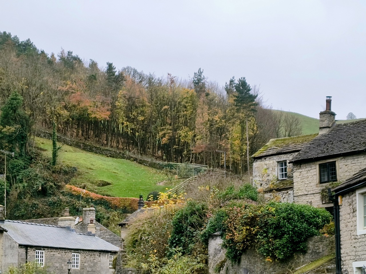 Fwd: Photograph by Glynne, Castleton			
					</div><!-- .entry-content -->
		
		<footer>
		
		
		
					
					</footer><!-- .entry-meta -->
	</article><!-- #post -->
				
											
				
		
<hr class=