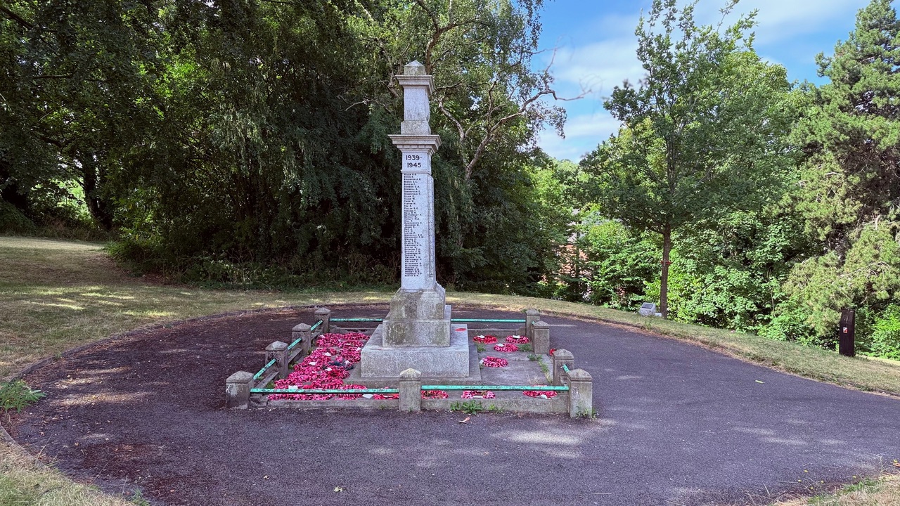 Fwd: J Howson, Chapletown park			
					</div><!-- .entry-content -->
		
		<footer>
		
		
		
					
					</footer><!-- .entry-meta -->
	</article><!-- #post -->
				
											
				
		
<hr class=