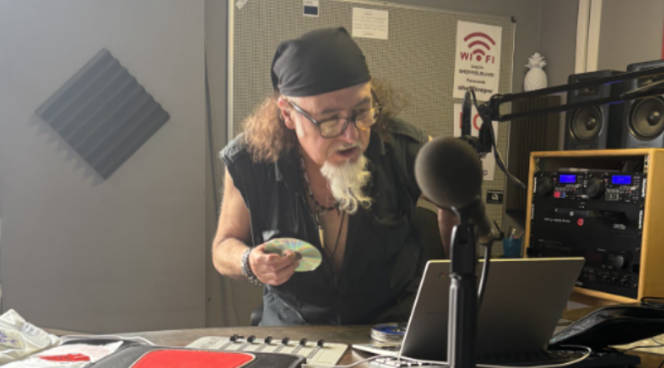 “Sheffield Live! brings life to the community”: In conversation with Mauricio, presenter of Latino Times